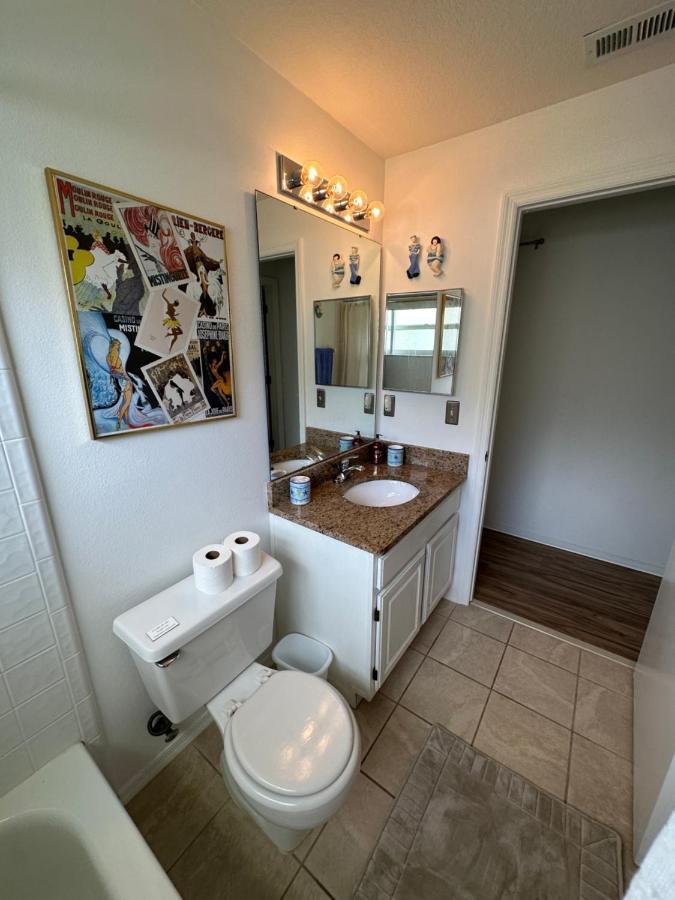 Private Pool With A Beautiful View Overlooking The Lake! Near Disney - Universal Kissimmee Exterior photo